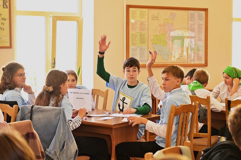 В Подольской епархии прошёл финал III епархиального турнира интеллектуальной игры «Что? Где? Когда?»