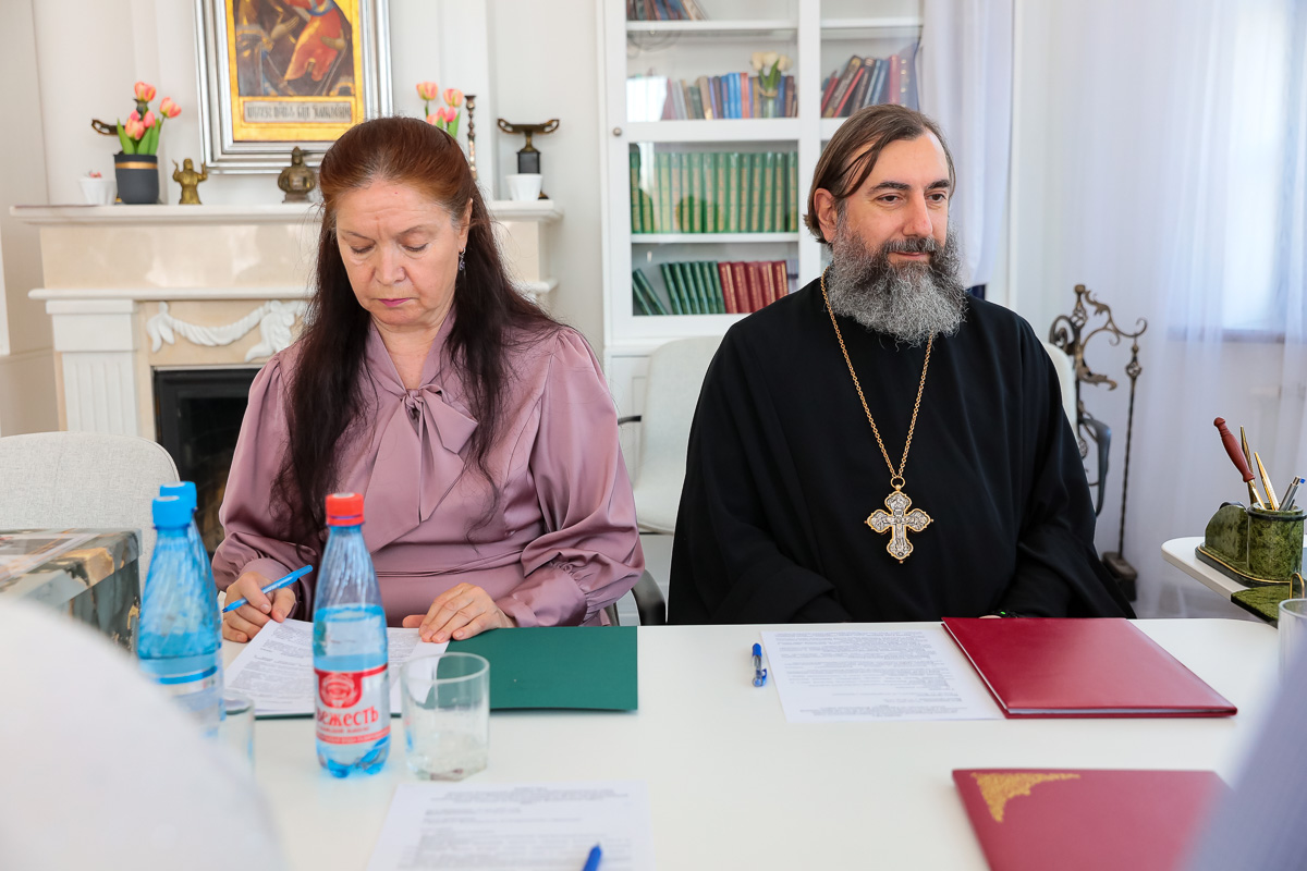 В Кургане подведены итоги II межрегионального этапа конкурса «За нравственный подвиг учителя» по Уральскому федеральному округу