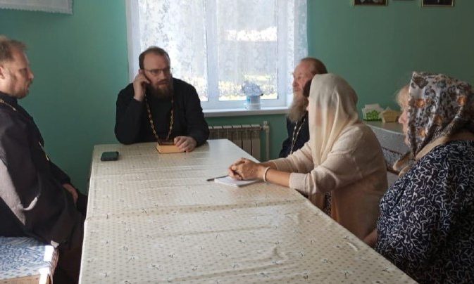 В Сарапульской епархии состоялось собрание ответственных за изучение Библии