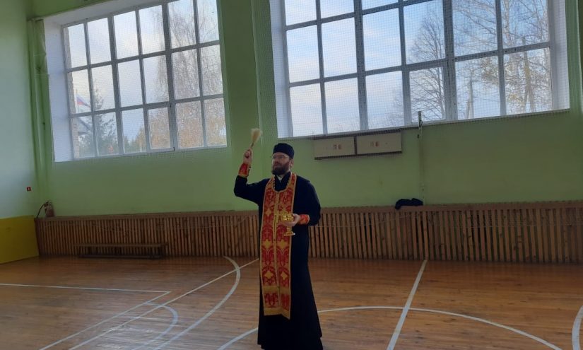 Чин освящения деревенской школы Малопургинского района Удмуртской Республики