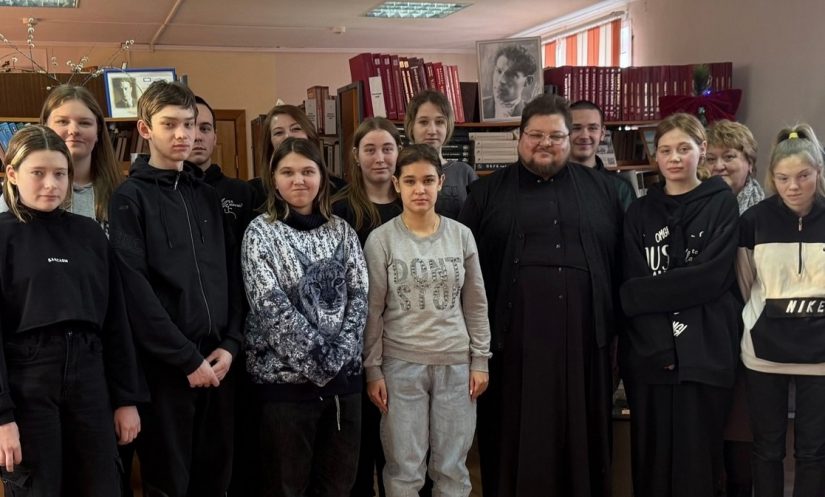 Час духовного общения в Ряжской библиотеке