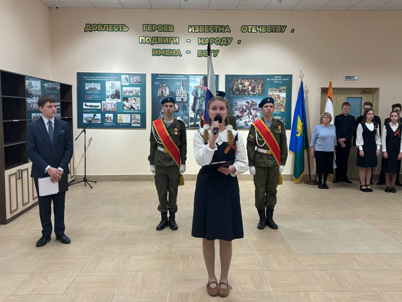 В канун памятной даты освобождения Ленинграда от фашистской блокады в православной гимназии Нижнего Новгорода прошли мероприятия