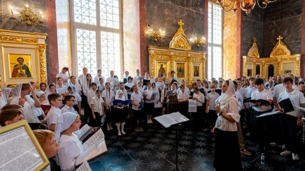 Сводный детско-юношеский хор принял участие в торжествах Астраханской митрополии