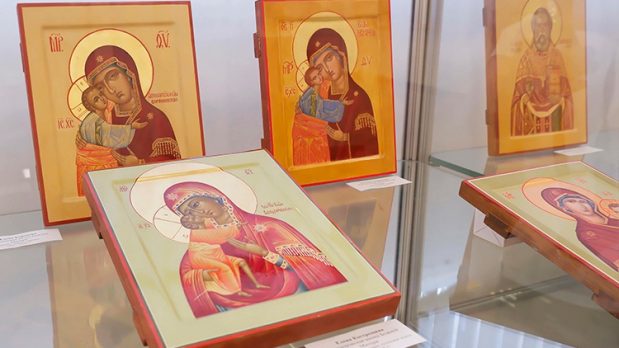В Череповце состоялось открытие выставки итоговых работ епархиального иконописного класса