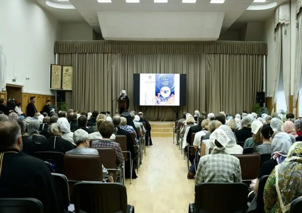 Митрополит Евгений возглавил работу XXII Съезда православных законоучителей в Екатеринбурге
