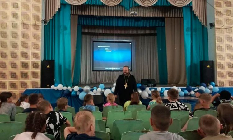 С началом учебного года школьников поздравили священники Самарской епархии