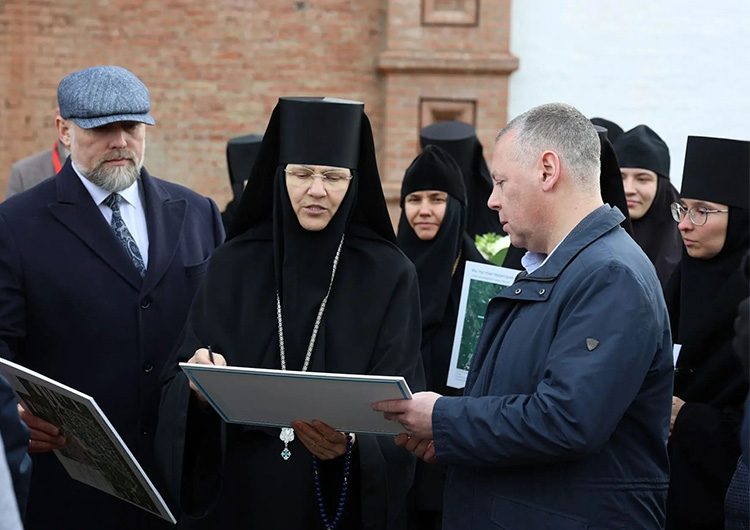В Николо-Сольбинском монастыре обсудили реализацию духовно-просветительского проекта «Град Сольба»